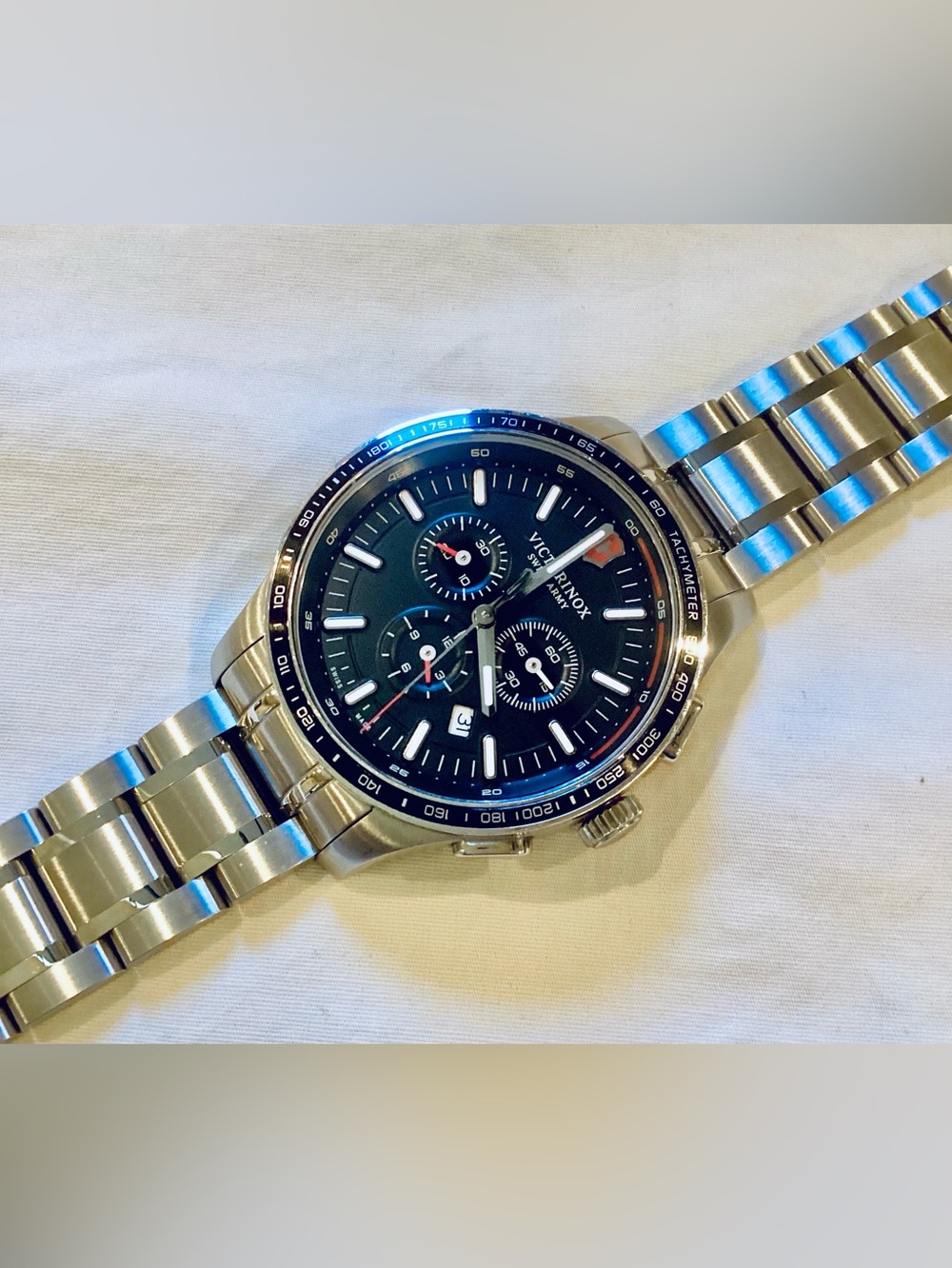 Victorinox Alliance 241826 Men's Sport Chronograph Black Dial 44 mm Watch READ